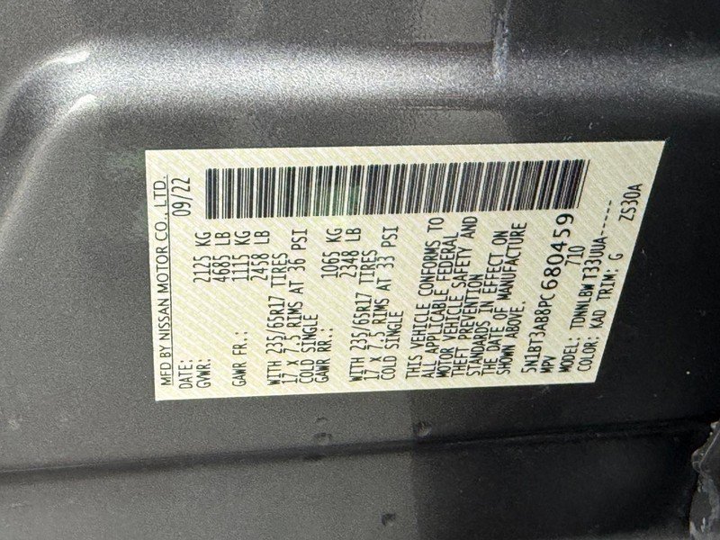 Used 2023 Nissan Rogue S AWD/4WD image 29