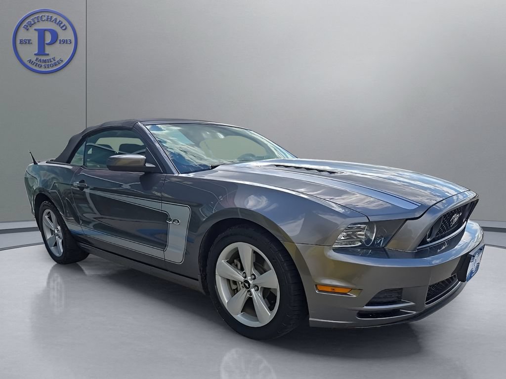 Used 2013 Ford Mustang GT RWD image 1