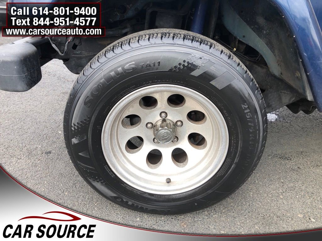 Used 2005 Jeep Wrangler X w/ Rocky Mountain Edition Group image 20