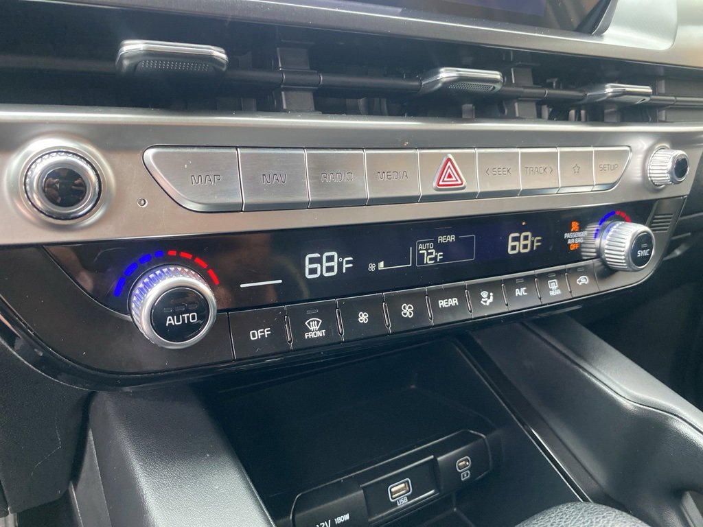 Used 2023 Kia Telluride LX image 38