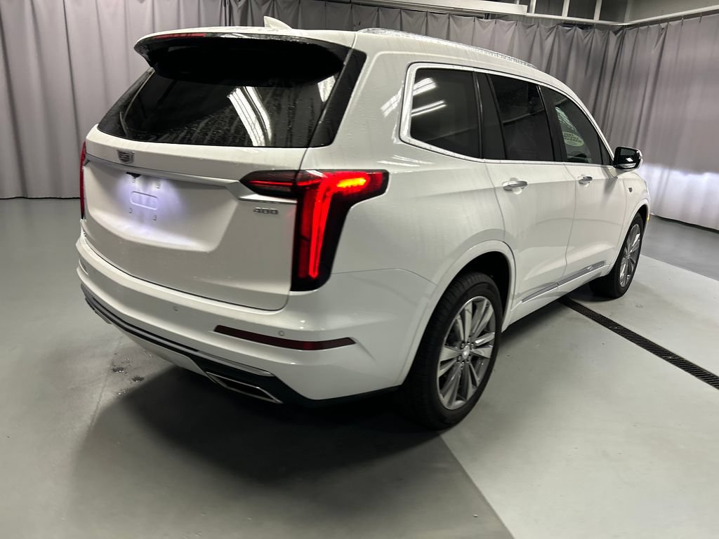 Used 2024 Cadillac XT6 Premium Luxury AWD/4WD image 7