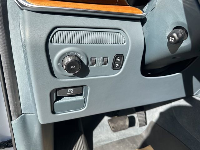 Used 2022 Jeep Grand Wagoneer Series III w/ Rear Seat Video Group 1 image 11