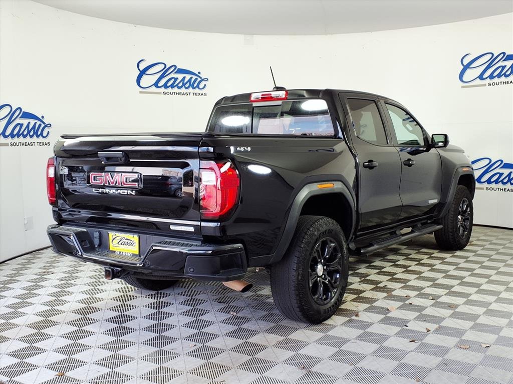 Used 2023 GMC Canyon Elevation w/ Elevation Premium Package image 7