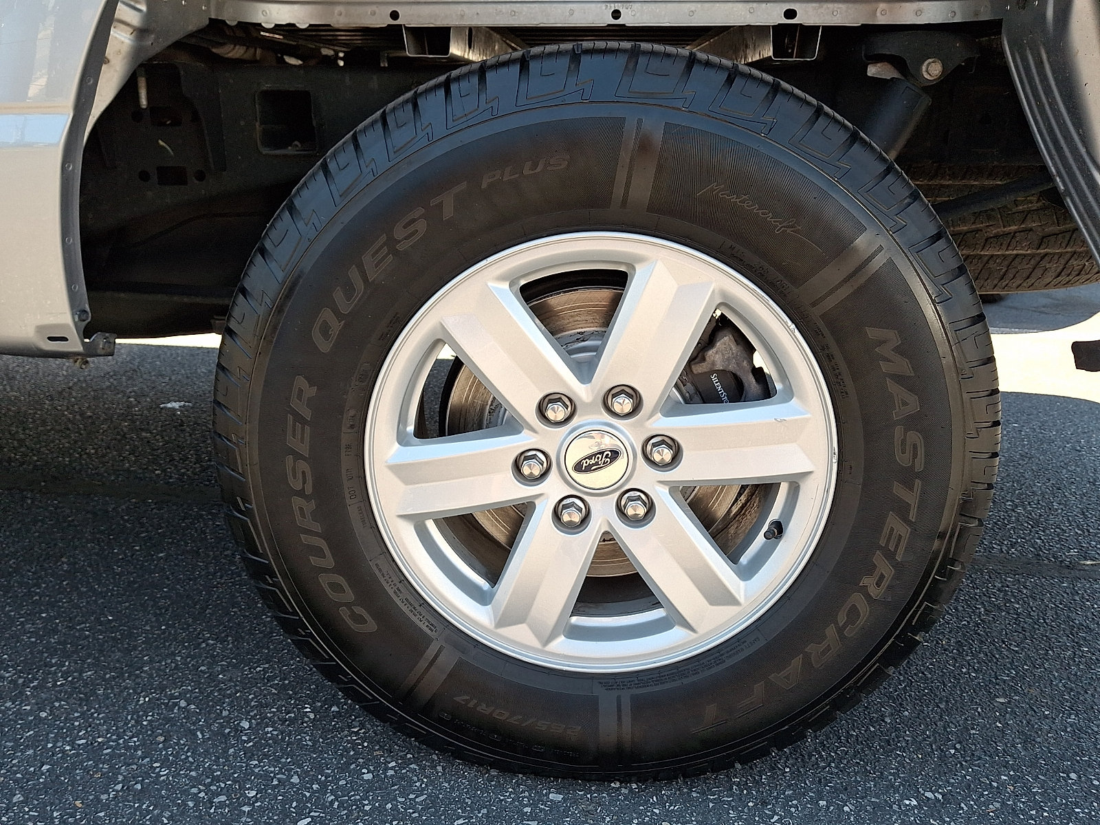 Used 2023 Ford F150 XLT AWD/4WD image 8
