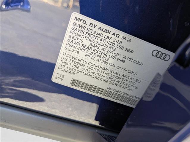 New 2025 Audi Q3 2.0T Premium image 21