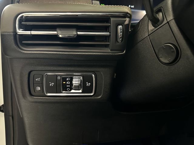 Certified 2025 Lincoln Corsair Grand Touring w/ Equipment Group 301A image 28