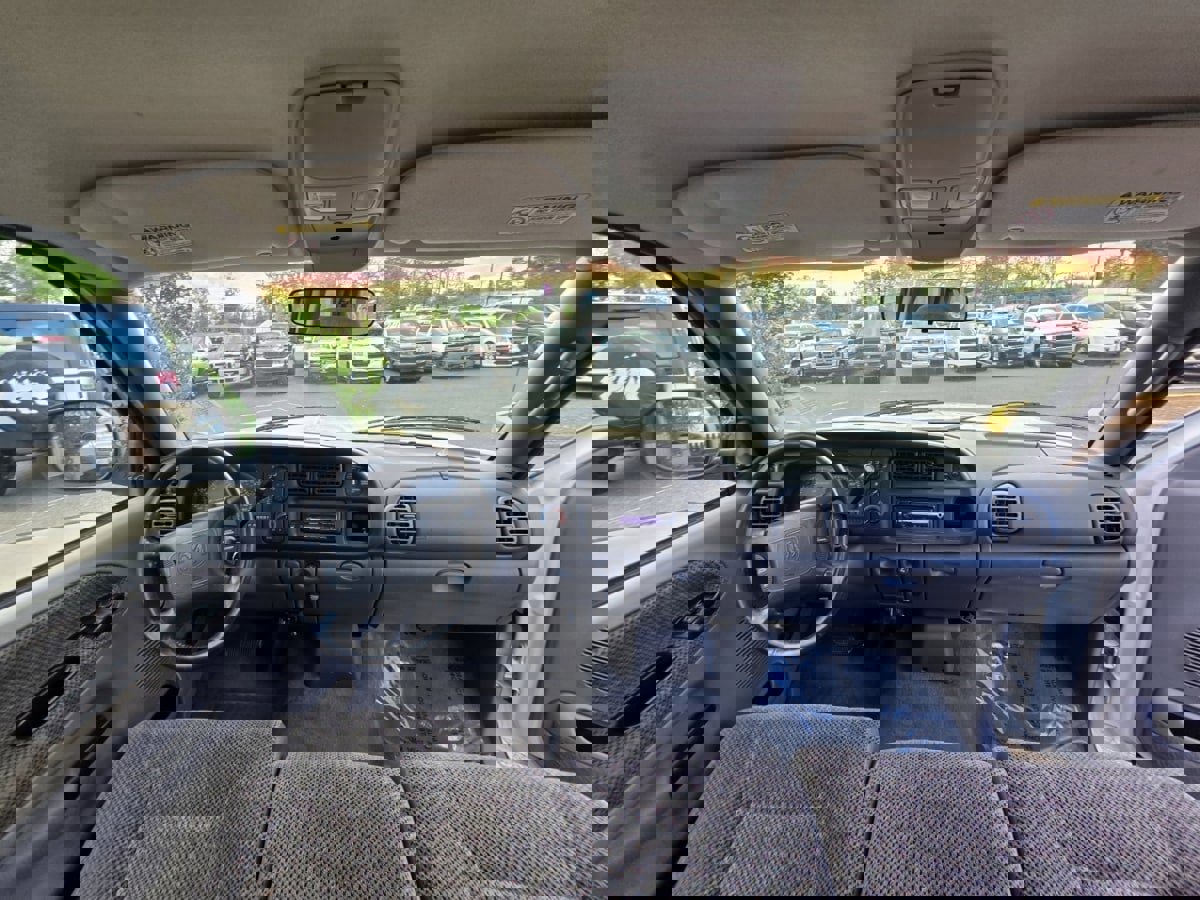 Used 1999 Dodge Ram 2500 Truck 2WD Quad Cab image 9