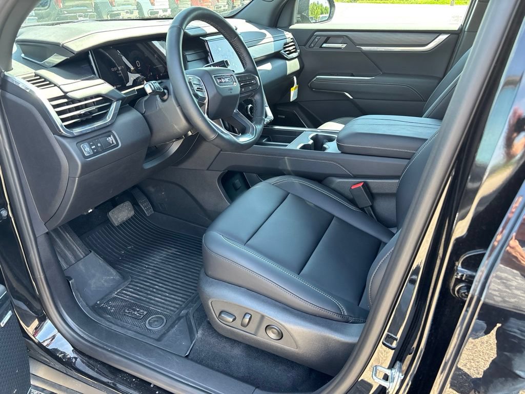 Used 2026 GMC Acadia Elevation w/ Black Edition FWD image 25