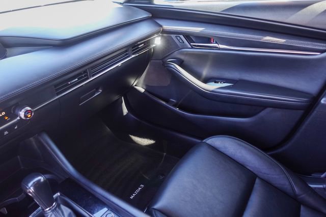 Used 2022 MAZDA MAZDA3 s image 21