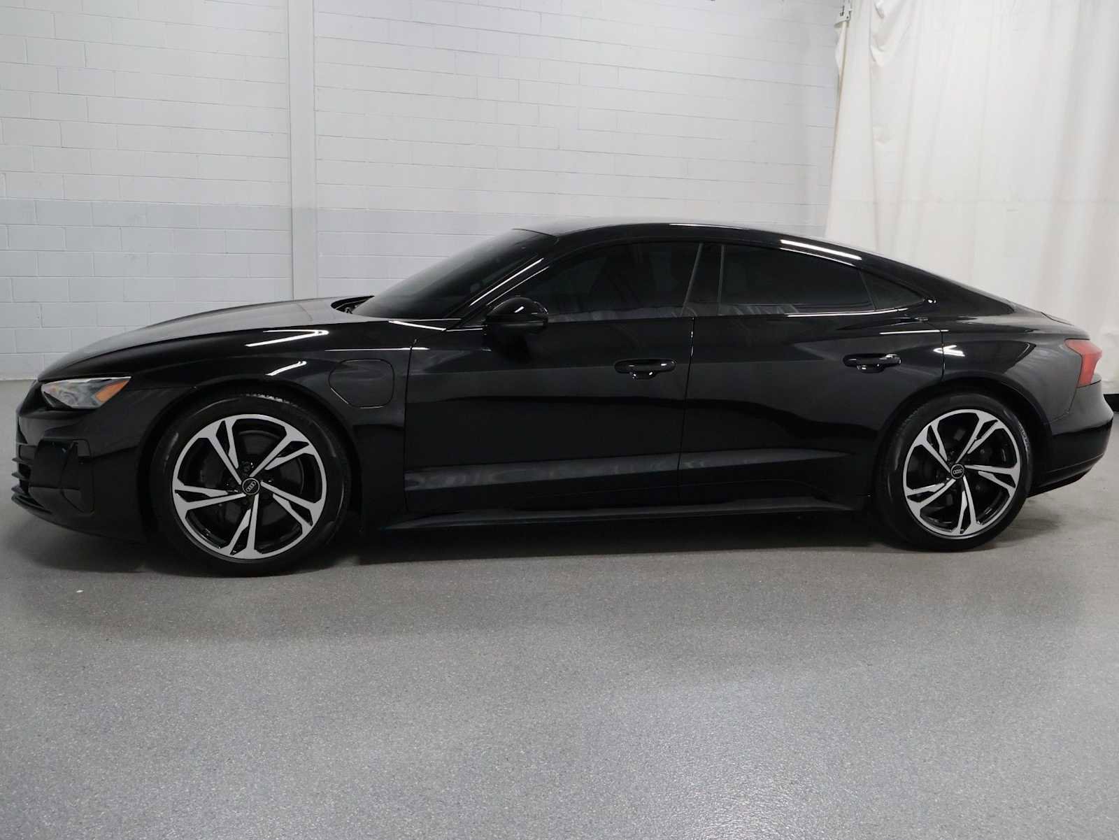 Used 2023 Audi e-tron GT Premium Plus w/ Performance Package AWD/4WD image 2