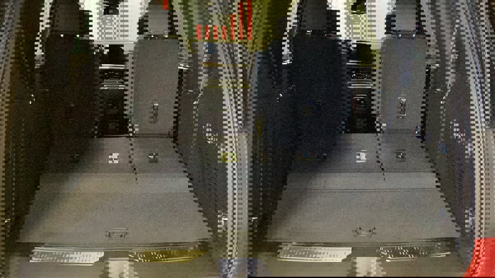 New 2026 Chevrolet Tahoe Z71 w/ Z71 Off-Road Package image 6