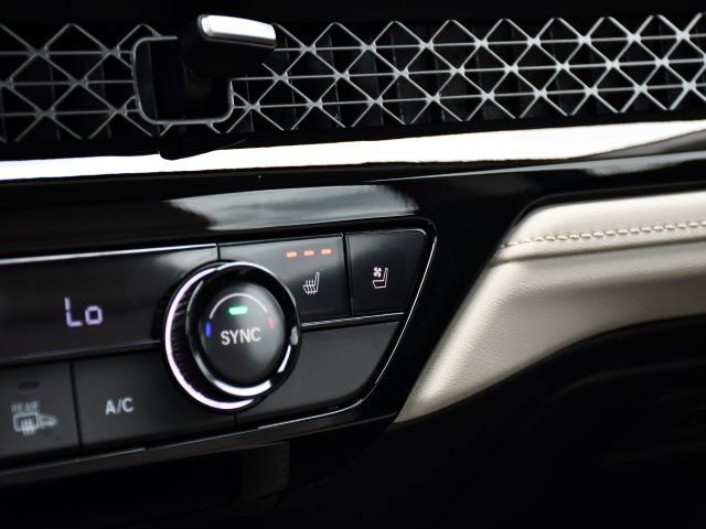 Used 2024 Honda Accord Touring image 13