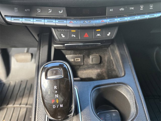 Used 2020 Cadillac XT4 Premium Luxury w/ Cold Weather Package image 16