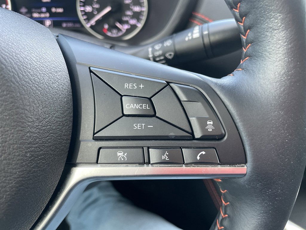 Used 2024 Nissan Sentra SR w/ SR Premium Package image 15