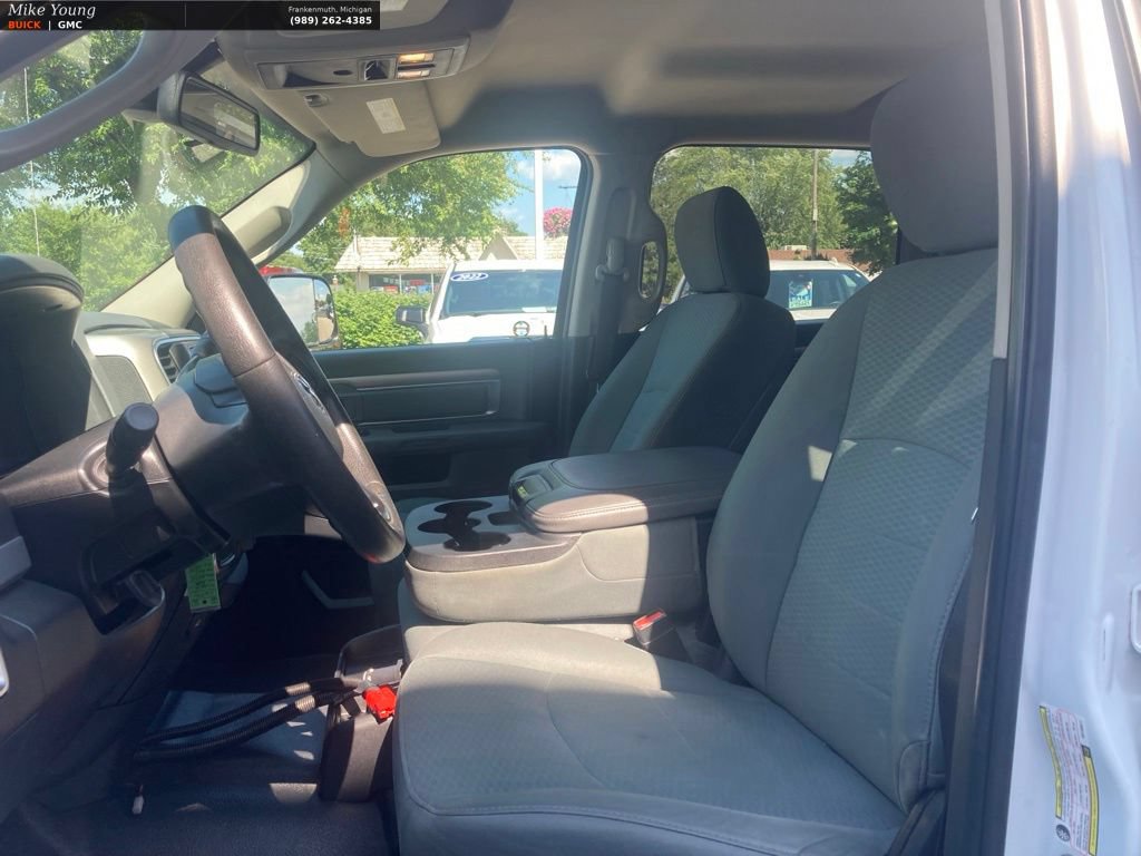 Used 2016 RAM 2500 SLT AWD/4WD image 23