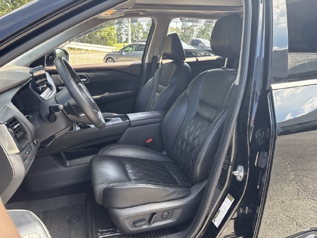 Certified 2021 Nissan Rogue Platinum FWD image 18