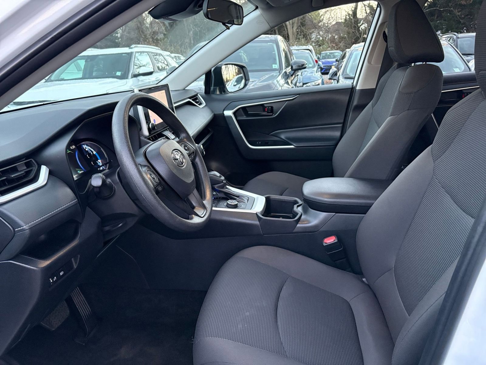 Used 2025 Toyota RAV4 LE image 25