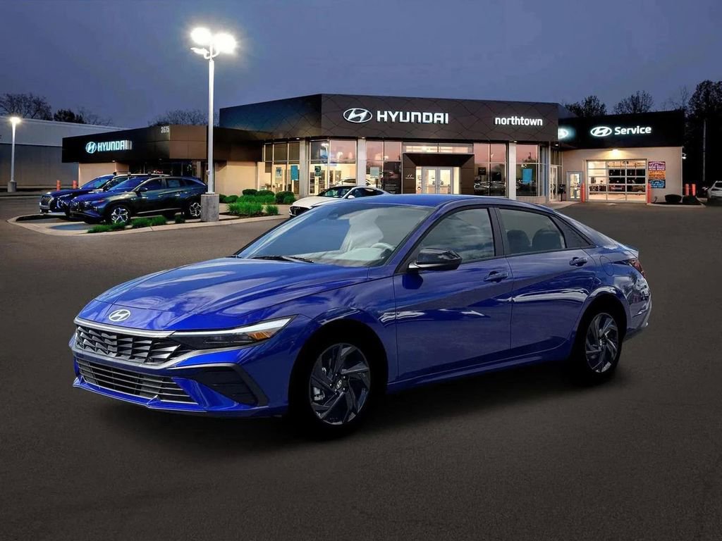 New 2026 Hyundai Elantra Sport FWD image 2