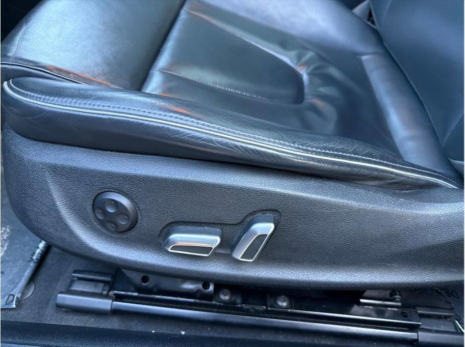 Used 2015 Audi RS 5 Coupe w/ Black Optic Plus Package image 21