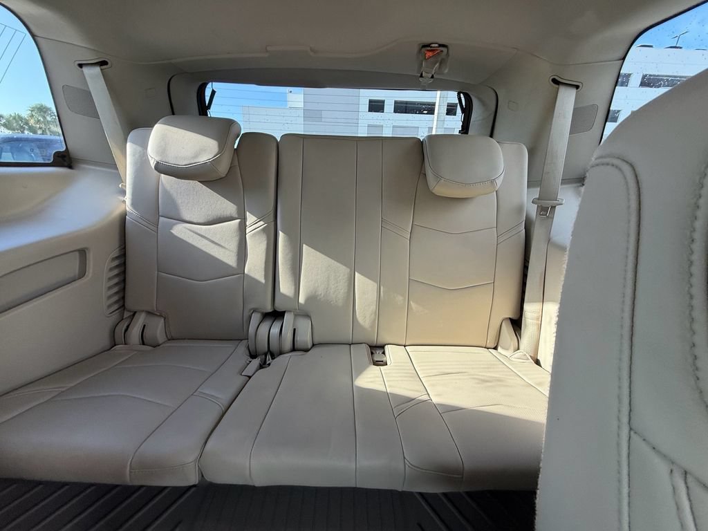 Used 2016 Cadillac Escalade Premium AWD/4WD image 15