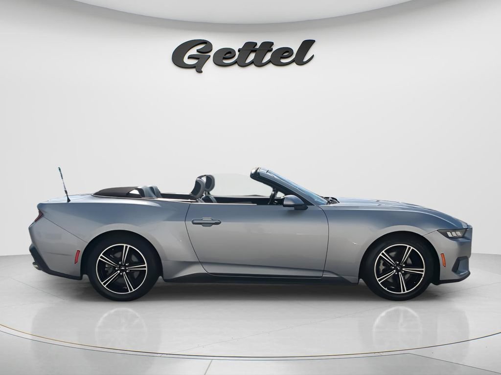 Used 2024 Ford Mustang Premium RWD image 4