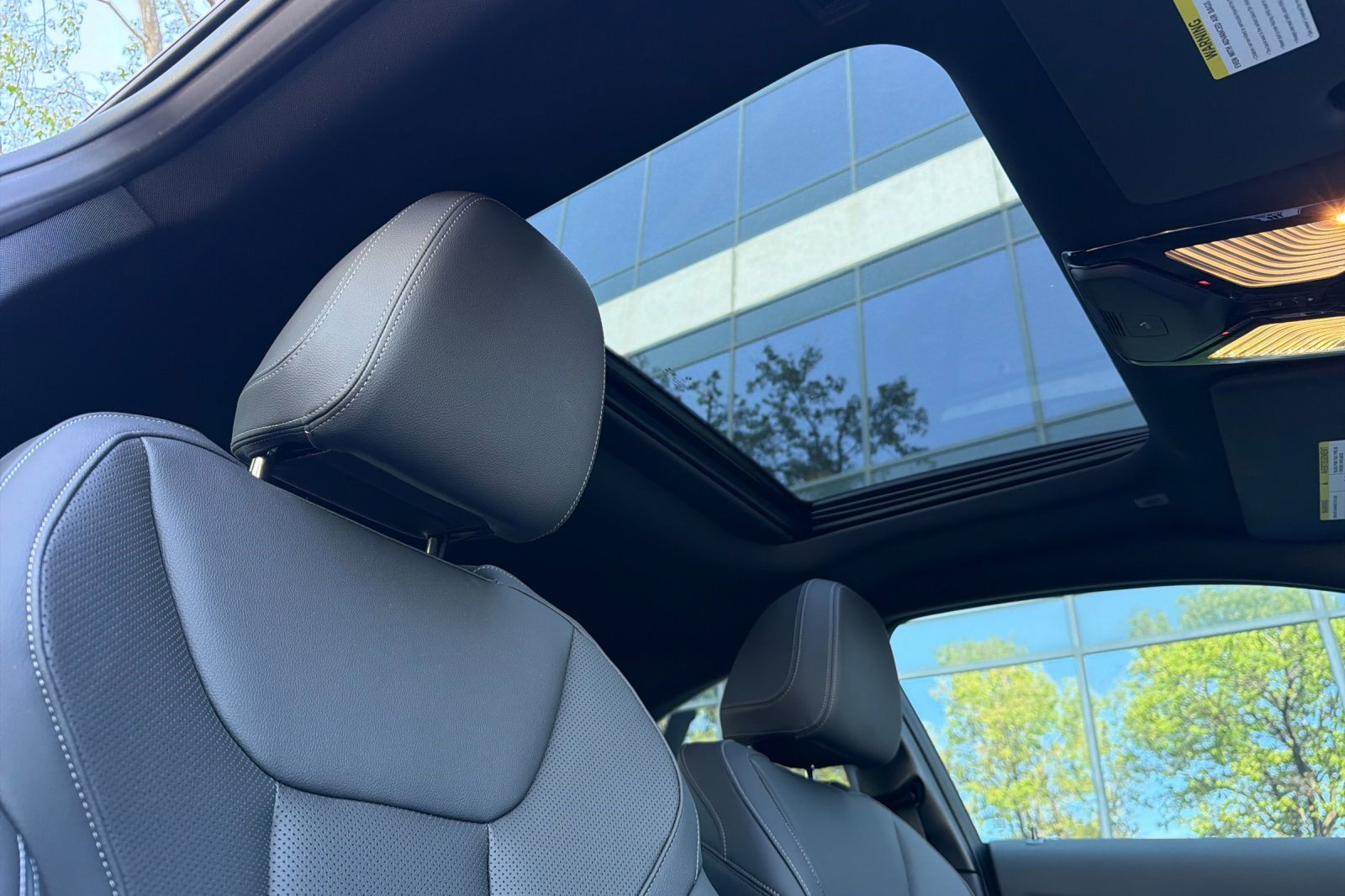 Used 2025 BMW 230i Coupe image 20