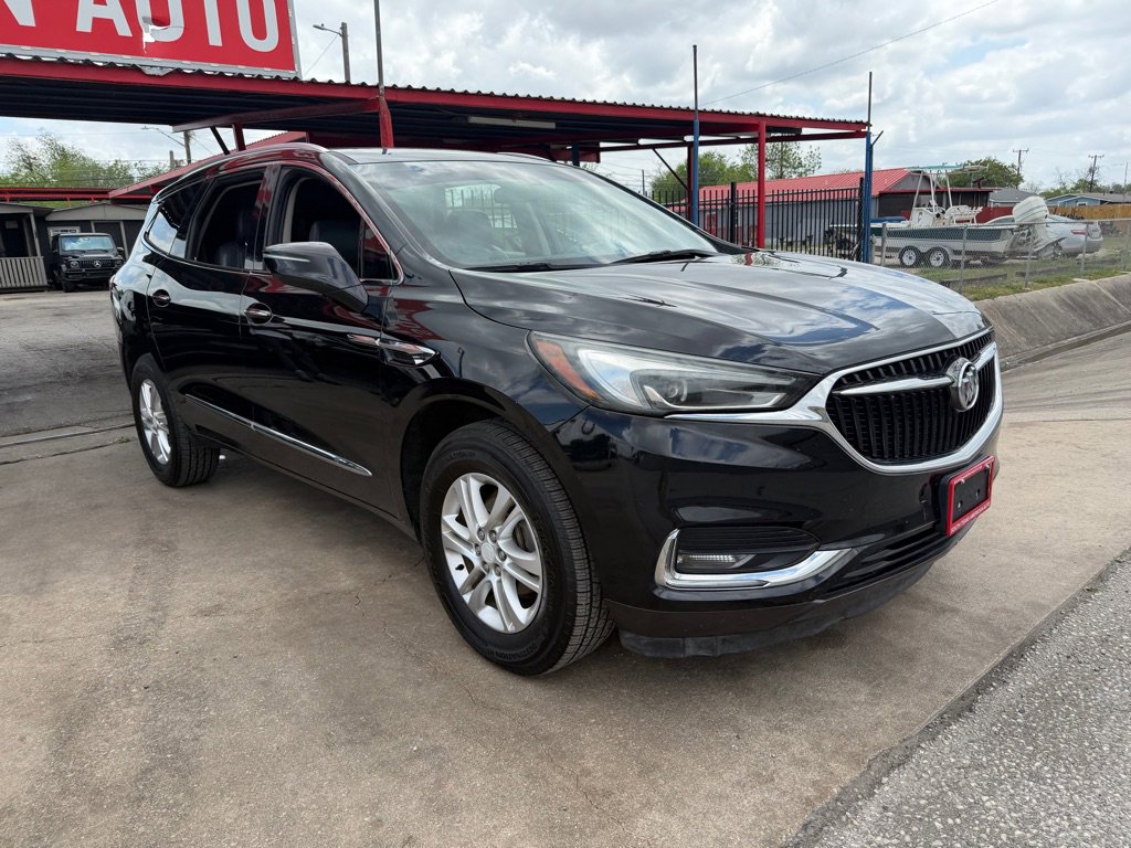 Used 2018 Buick Enclave Essence w/ Trailering Package FWD image 6