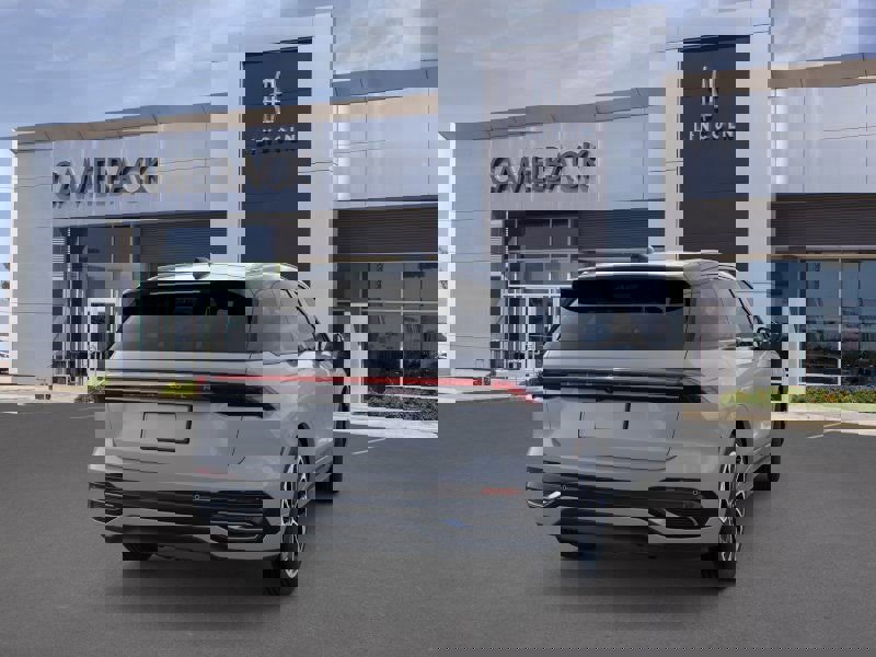 New 2026 Lincoln Nautilus Reserve image 30