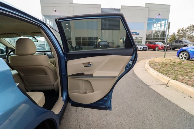 Used 2010 Toyota Venza AWD image 44