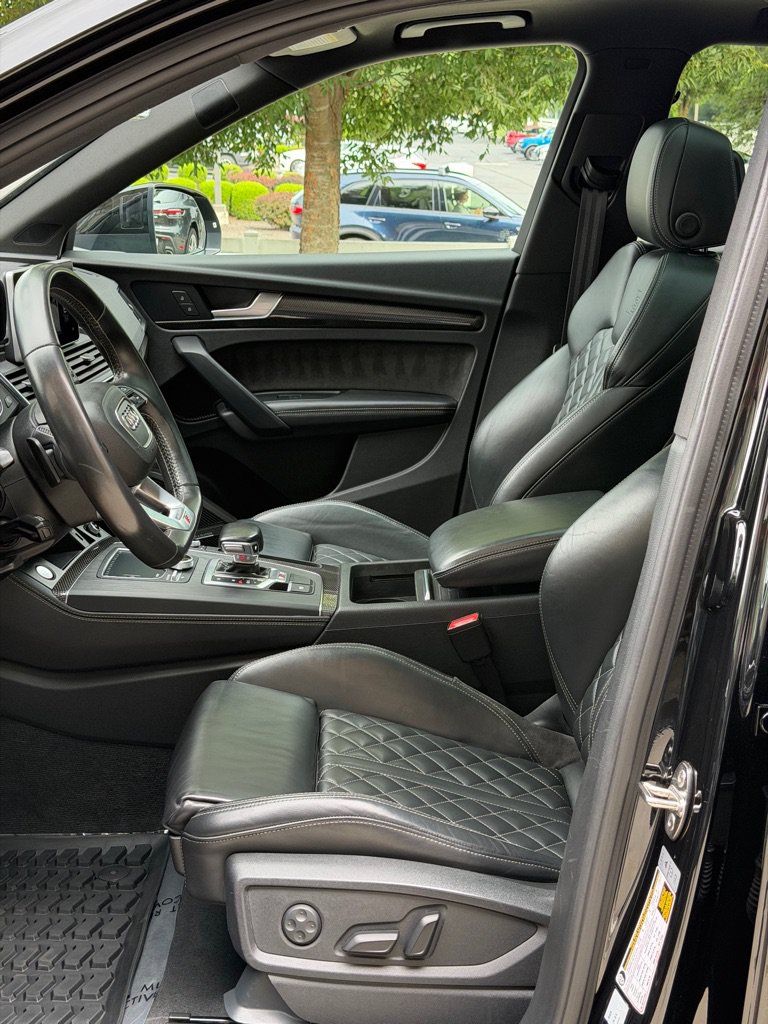Used 2020 Audi SQ5 Premium Plus w/ Premium Plus Package AWD/4WD image 19