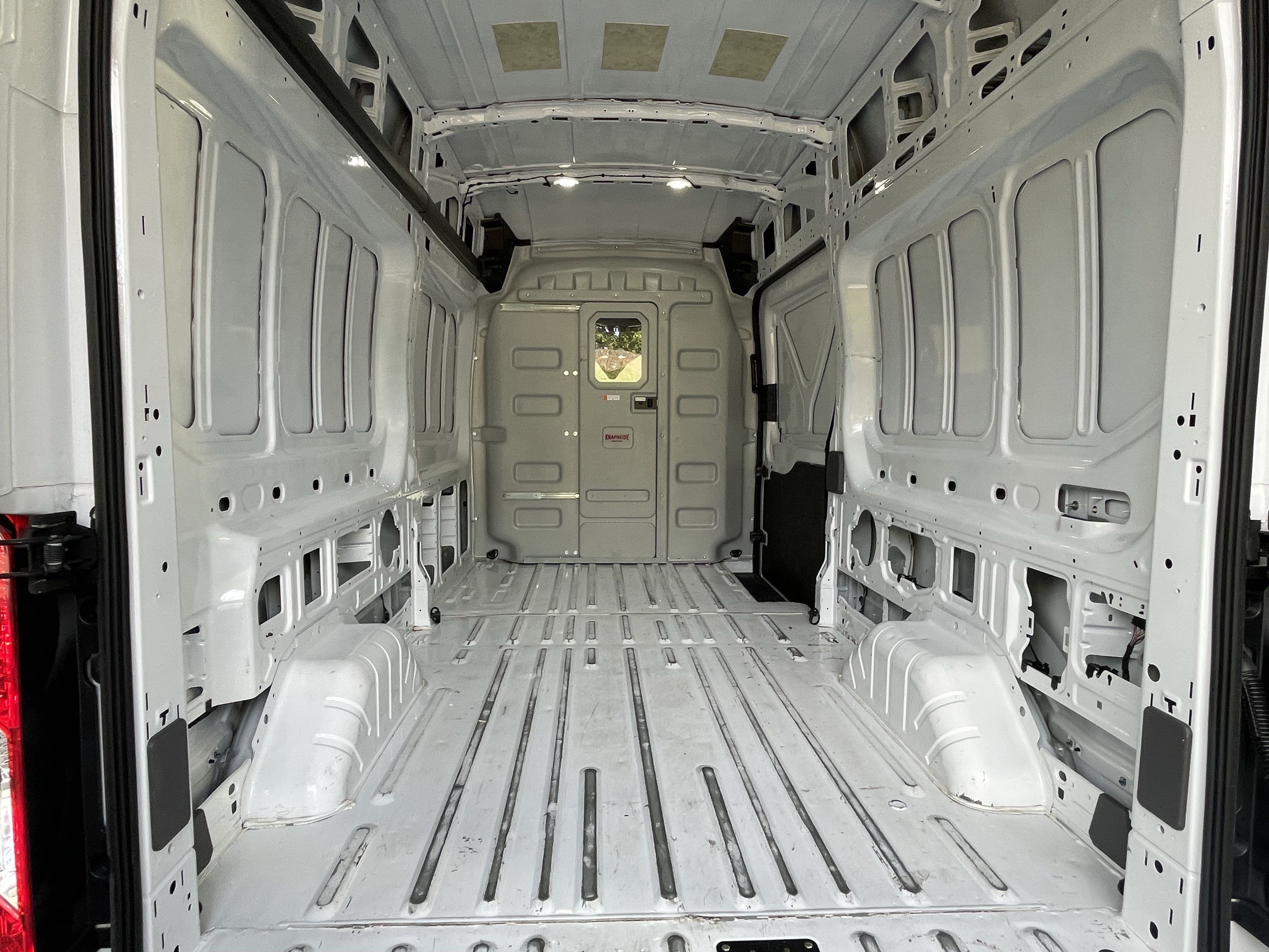 Used 2025 Ford Transit 250 148 High Roof AWD image 5
