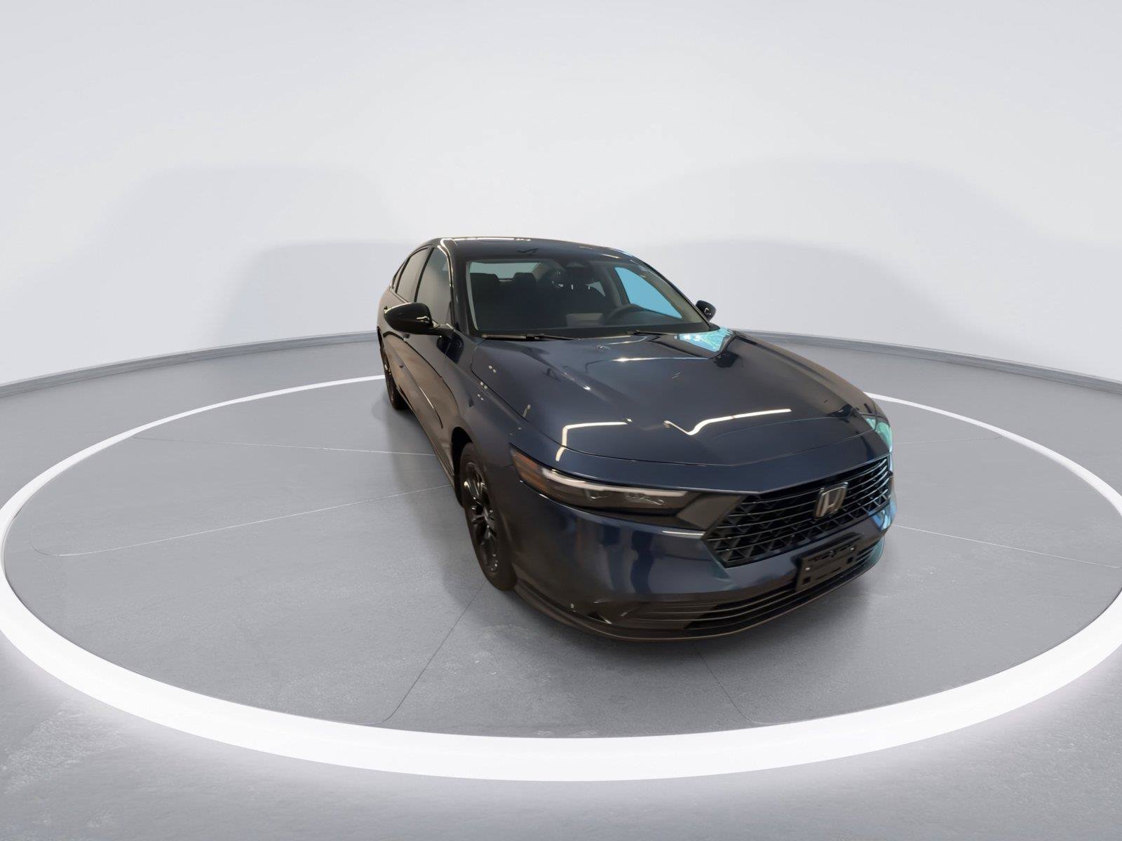 Used 2025 Honda Accord SE image 3