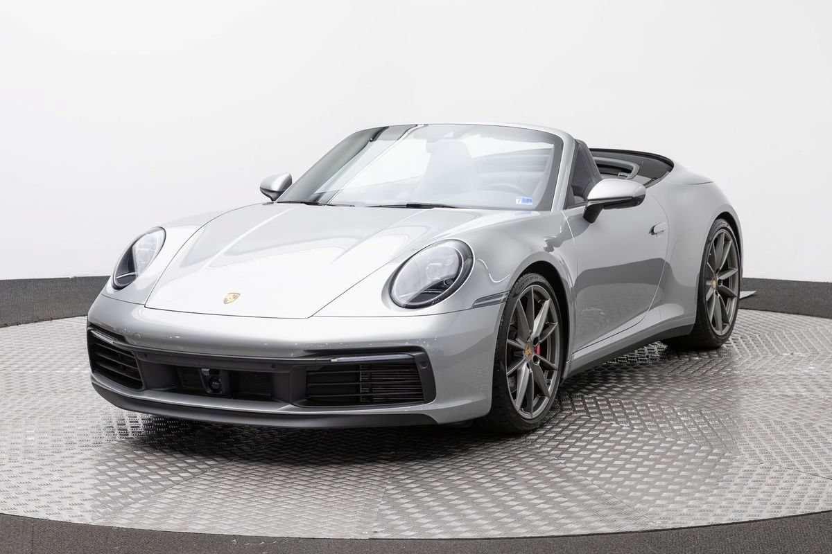 Used 2021 Porsche 911 Carrera S RWD image 2