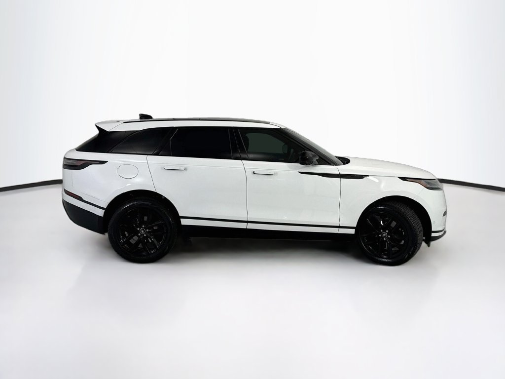 Used 2026 Land Rover Range Rover Velar S AWD/4WD image 4