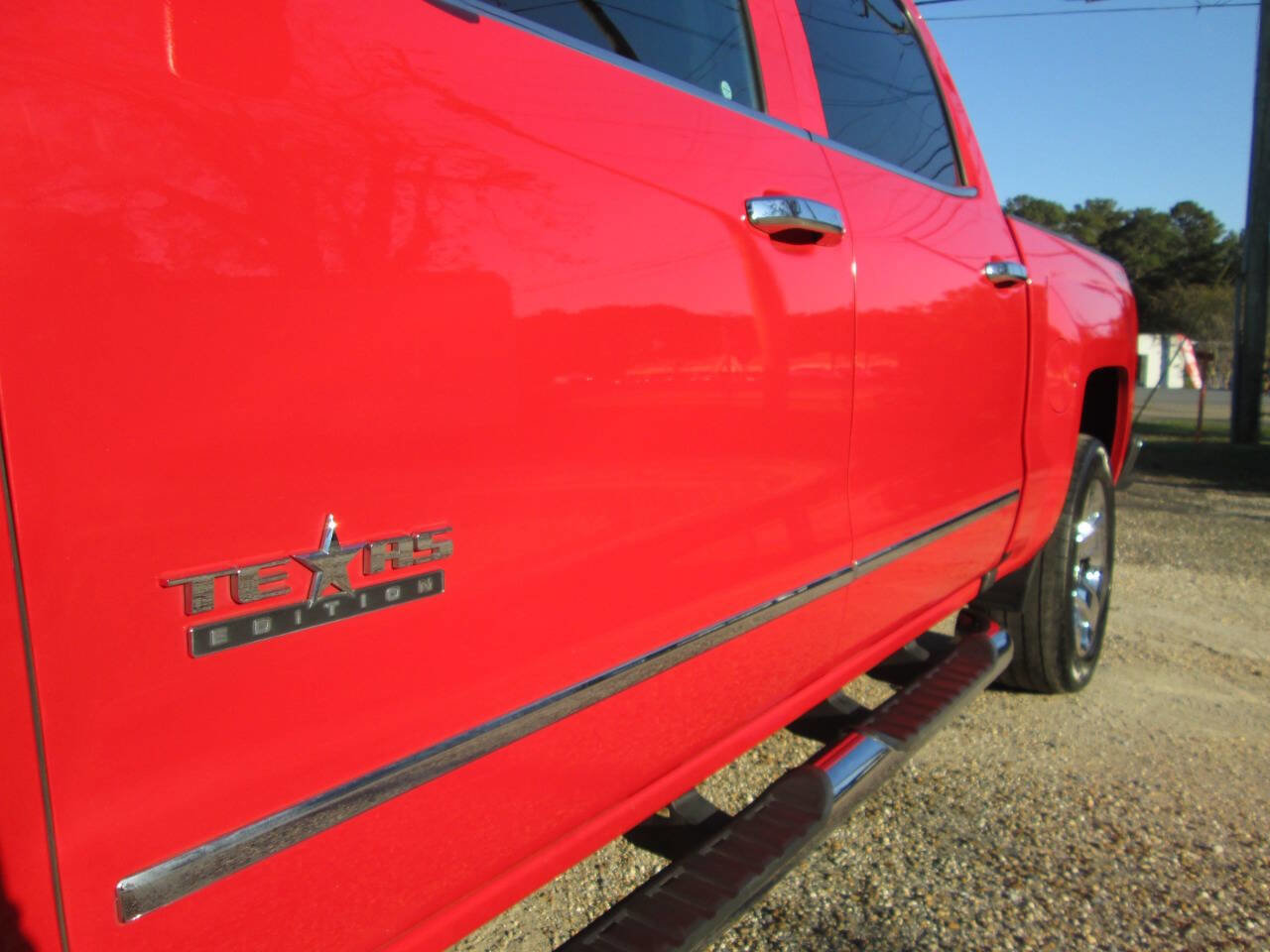 Used 2018 Chevrolet Silverado 1500 LTZ w/ Texas Edition image 13