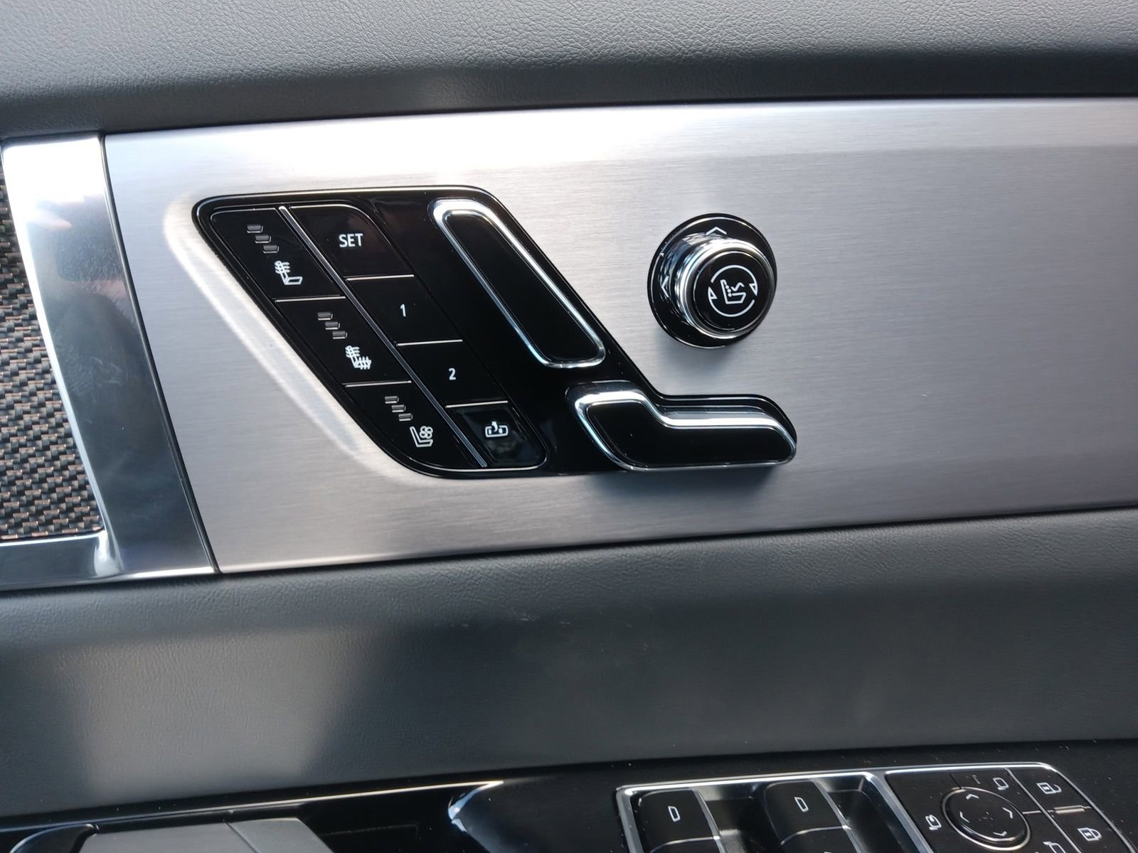 New 2026 Cadillac Vistiq Sport image 10