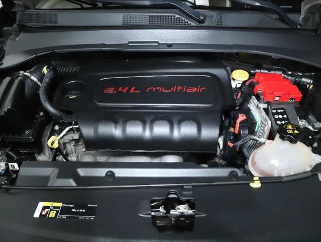 Certified 2021 Jeep Compass Latitude AWD/4WD image 34