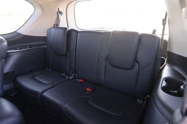 Used 2024 Nissan Armada SL w/ Captain's Chairs Package AWD/4WD image 12