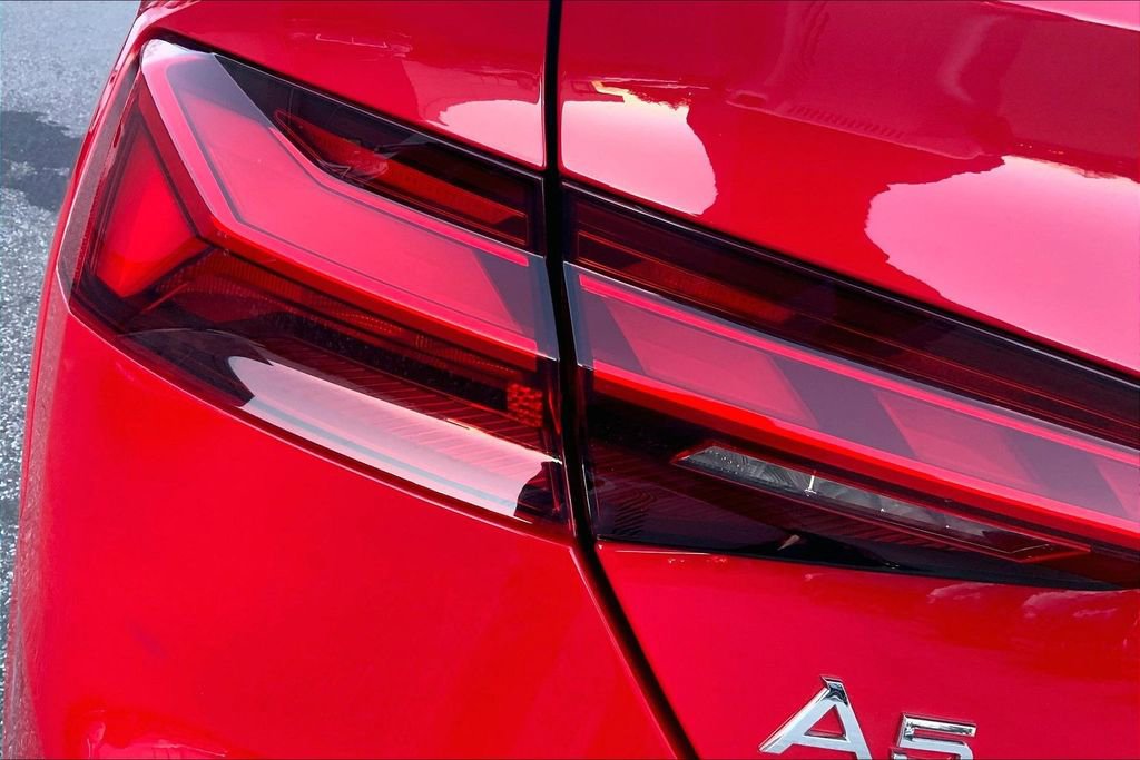 Used 2025 Audi A5 2.0T Premium Plus image 28