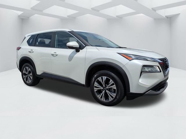 Used 2023 Nissan Rogue SV FWD image 2
