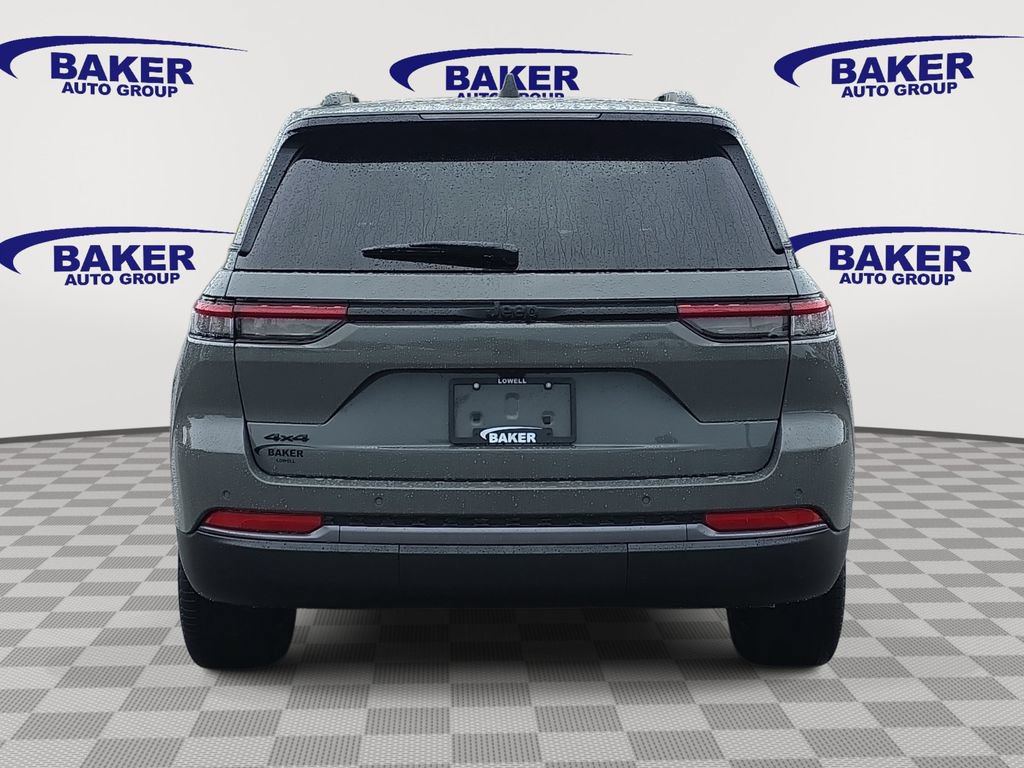 New 2027 Jeep Grand Cherokee Limited w/ Limited Altitude Package AWD/4WD image 4