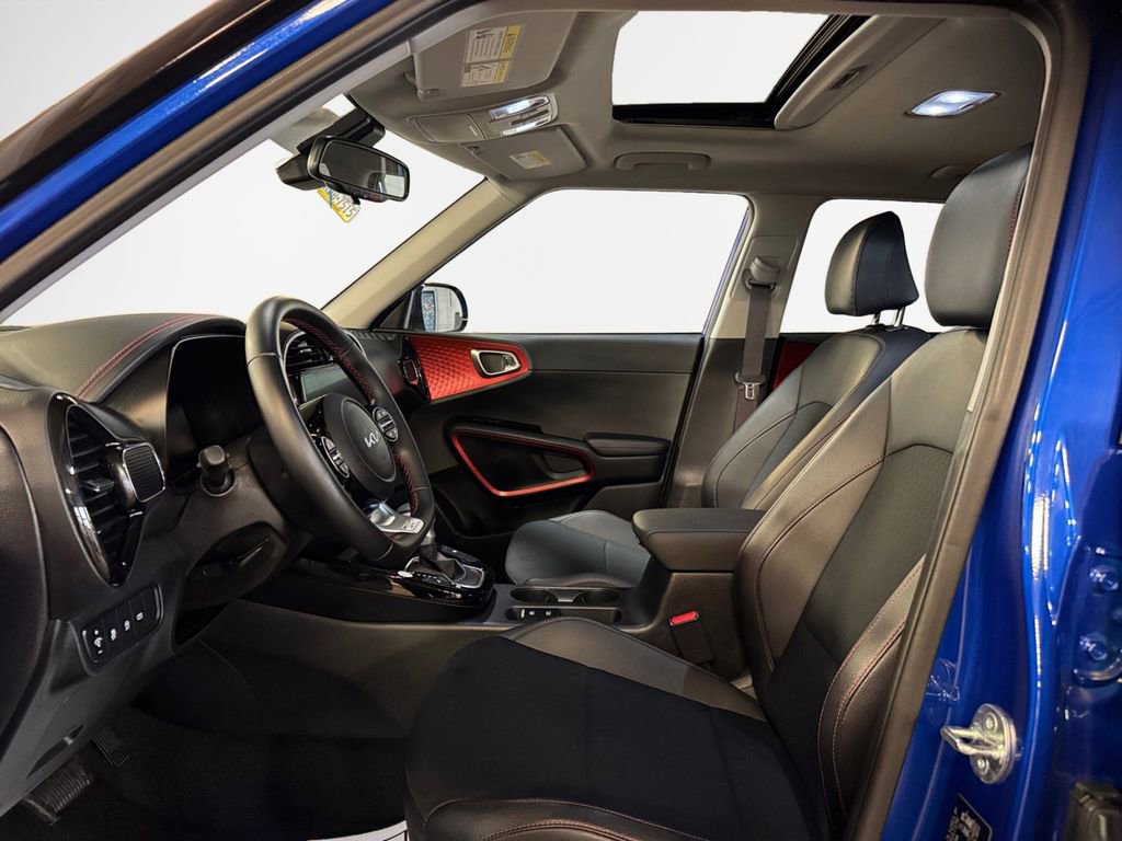 Certified 2023 Kia Soul GT-Line w/ GT-Line Technology Package image 12