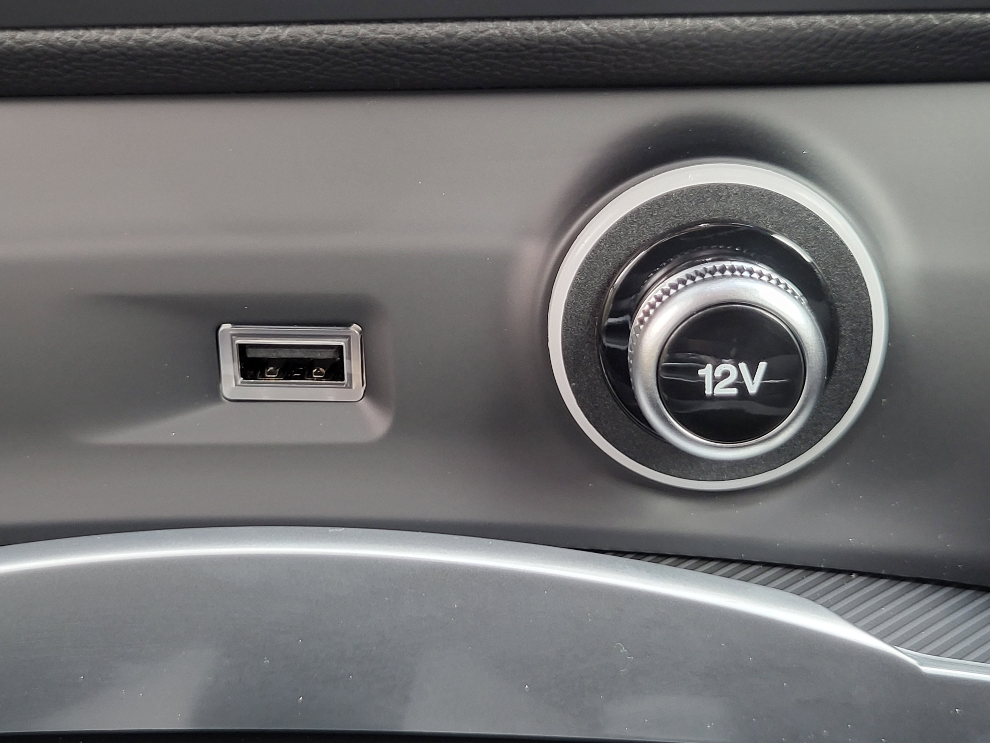 New 2025 Alfa Romeo Stelvio Sprint image 55