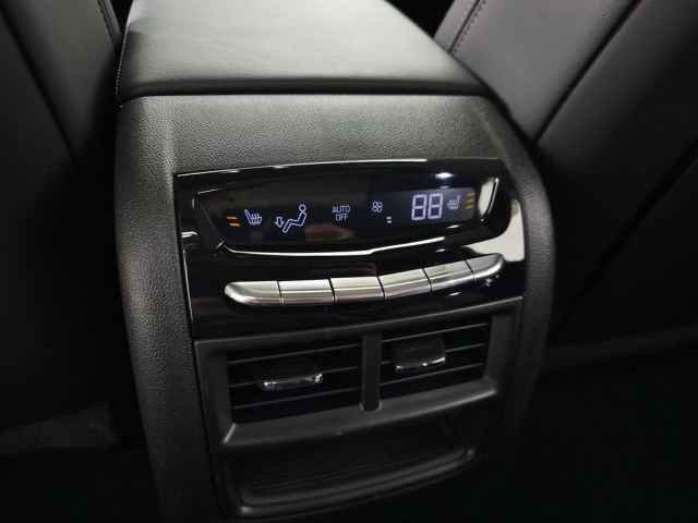 Certified 2023 Cadillac XT5 Premium Luxury w/ LPO, Floor Liner Package image 35