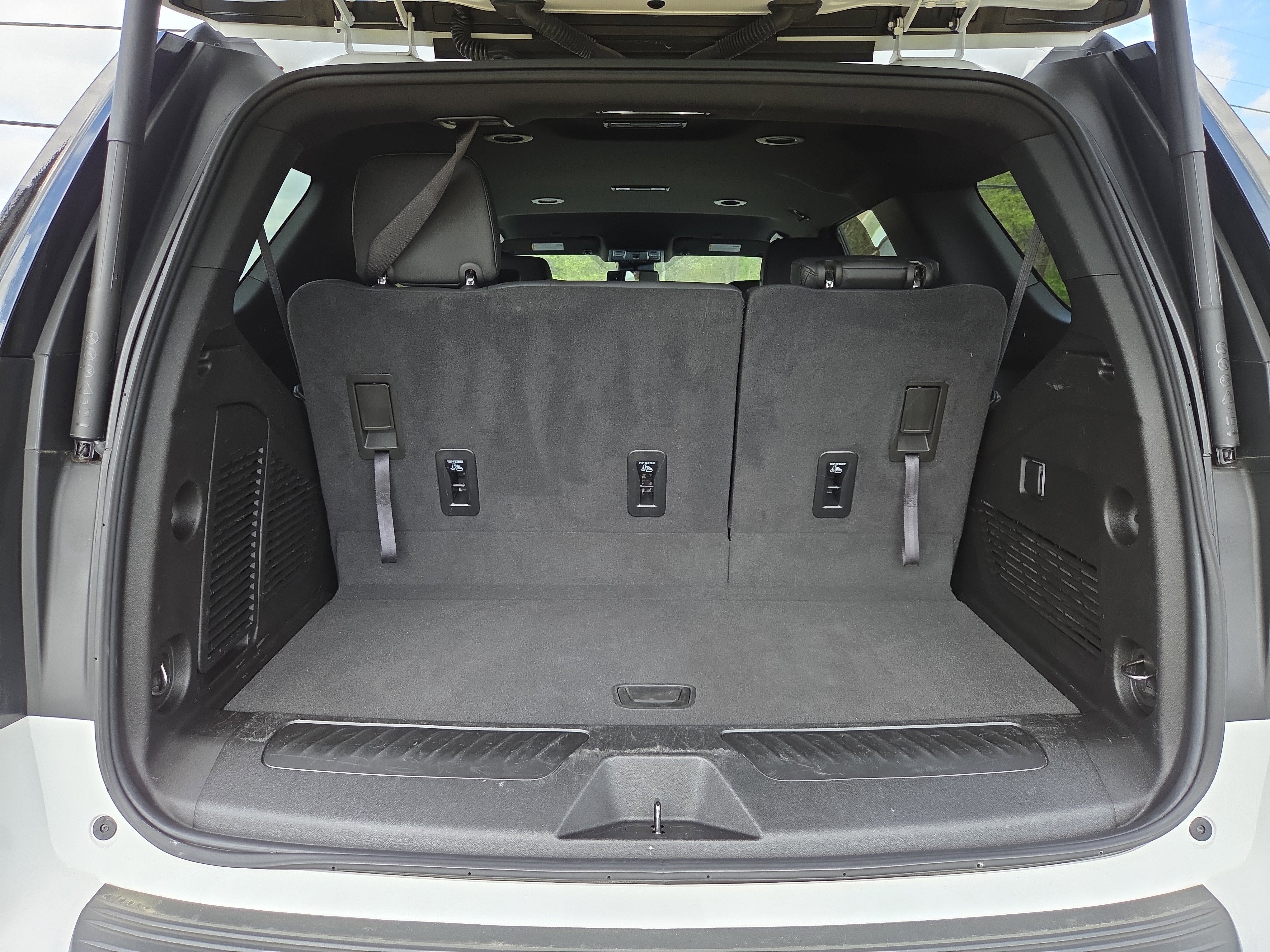 Used 2024 Chevrolet Tahoe LT image 10