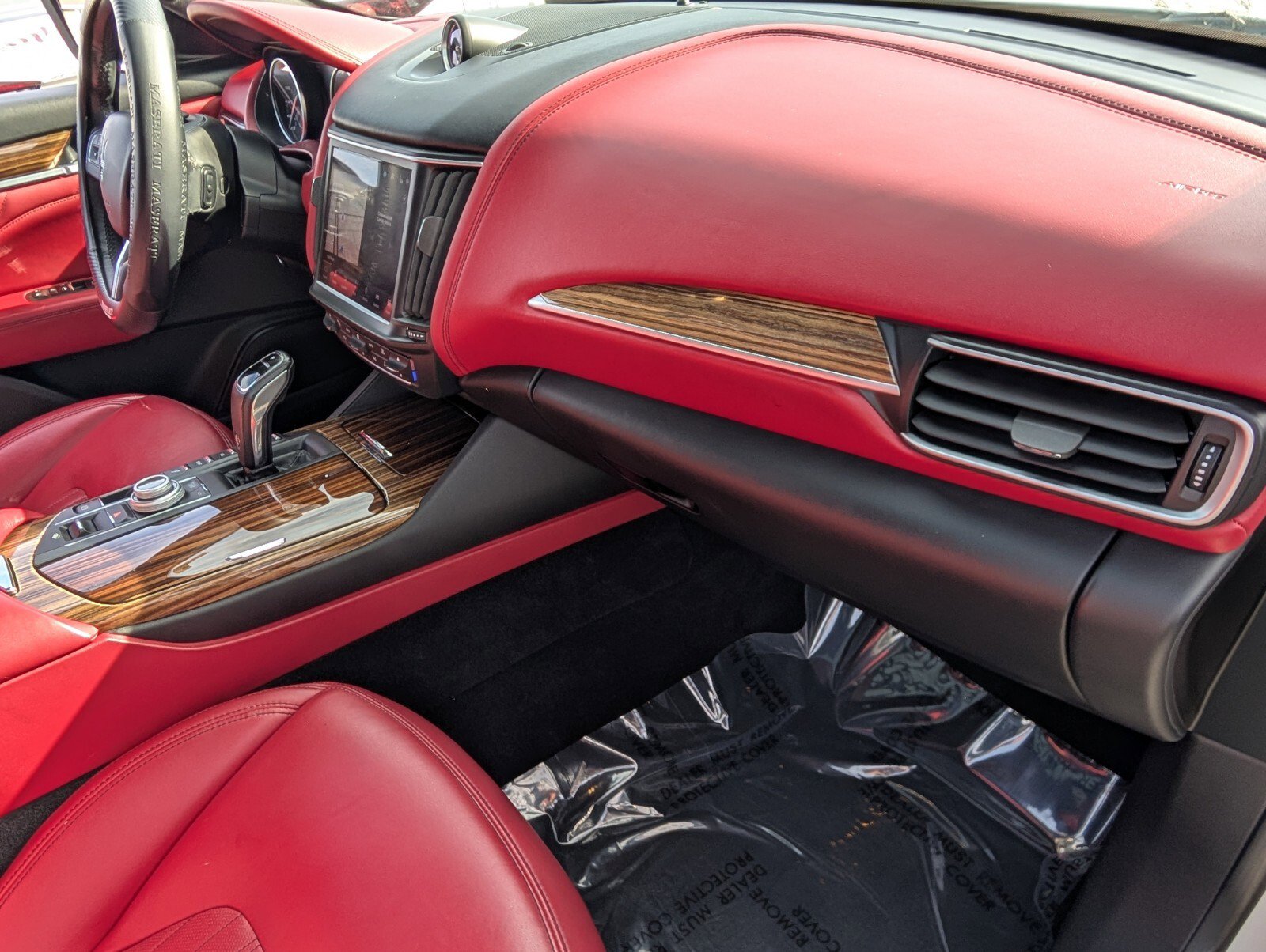 Used 2022 Maserati Levante Modena image 20