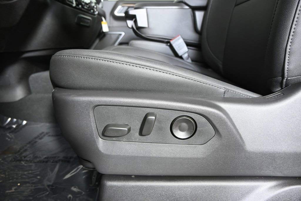 New 2026 Chevrolet Silverado 3500 LT w/ All Star Edition image 21