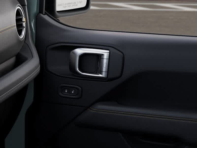 New 2027 Jeep Wrangler Unlimited Sahara AWD/4WD image 25