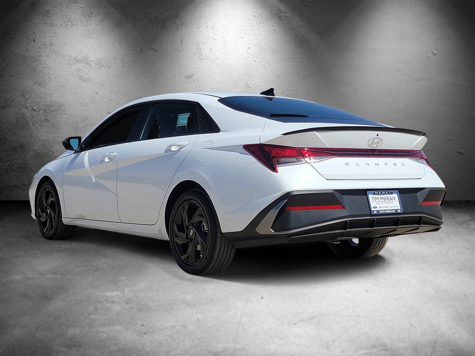 New 2026 Hyundai Elantra SEL Sport FWD image 4