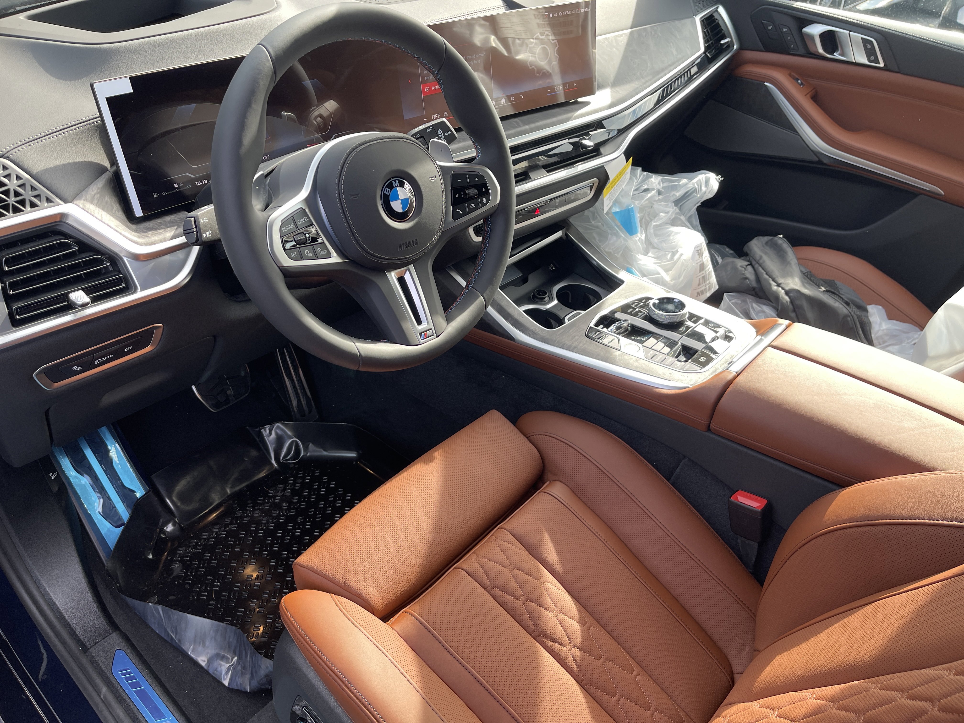 New 2026 BMW X7 M60i image 10